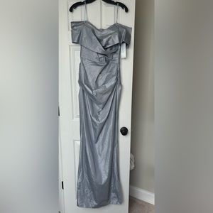 COPY - Rickie Freeman for Teri Jon Gown